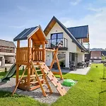 Jaroszowka Z Widokiem Na Gory Zakopane