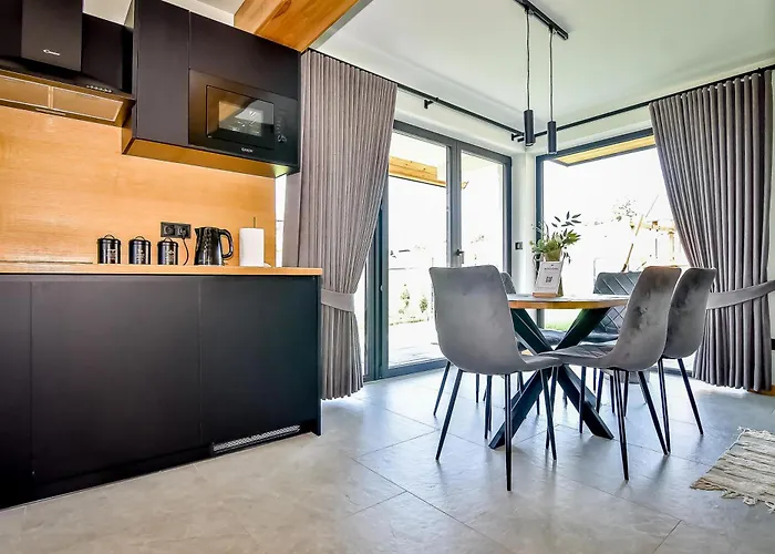 Jaroszowka Z Widokiem Na Gory Σαλέ