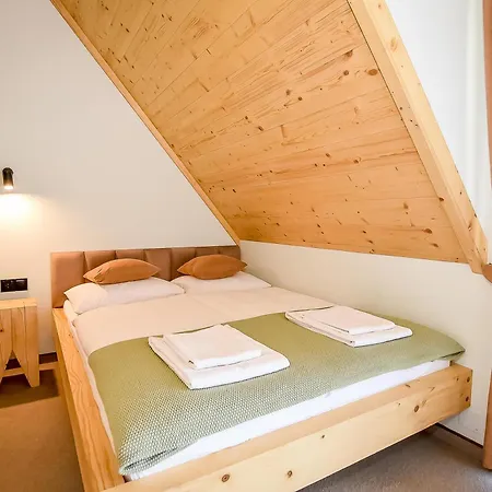 Jaroszowka Z Widokiem Na Gory 扎科帕内