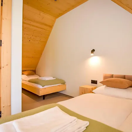 Jaroszowka Z Widokiem Na Gory *