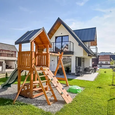 Jaroszowka Z Widokiem Na Gory Zakopane