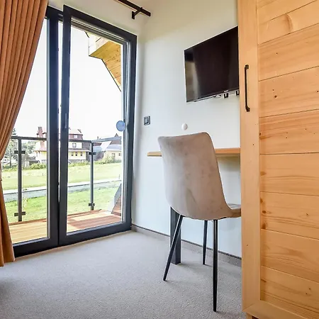 Jaroszowka Z Widokiem Na Gory