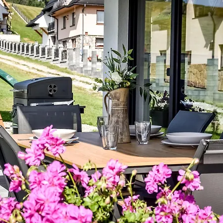 Jaroszowka Z Widokiem Na Gory * 扎科帕内