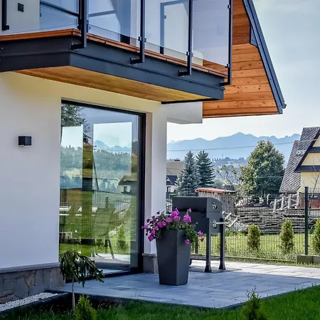 Jaroszowka Z Widokiem Na Gory