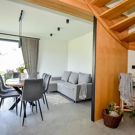 Jaroszowka Z Widokiem Na Gory * 扎科帕内