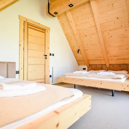 Jaroszowka Z Widokiem Na Gory Zakopane