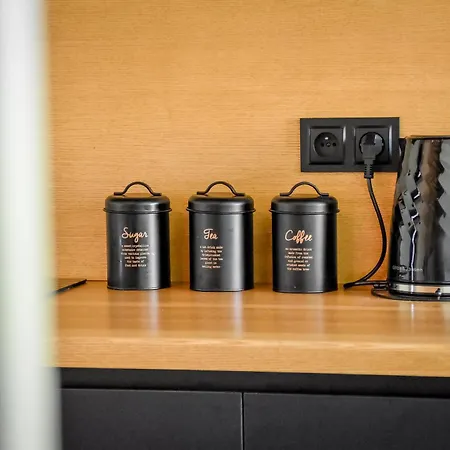 Alpstuga Jaroszowka Z Widokiem Na Gory Zakopane