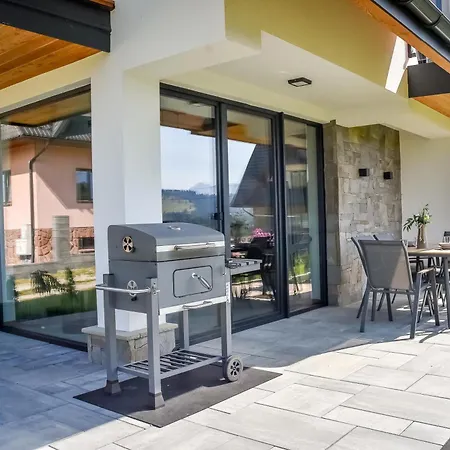 Jaroszowka Z Widokiem Na Gory 木屋 *