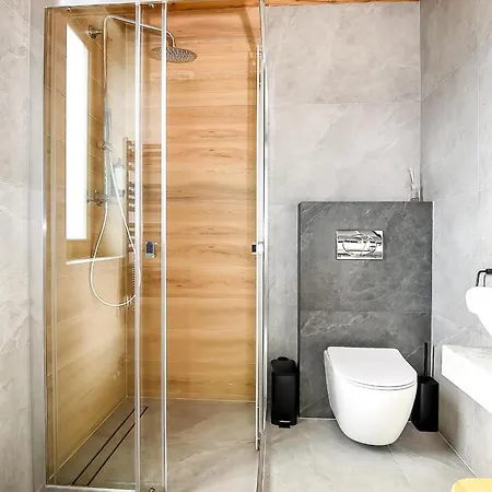 Jaroszowka Z Widokiem Na Gory Alpstuga Zakopane