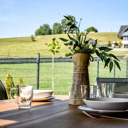 Jaroszowka Z Widokiem Na Gory Zakopane