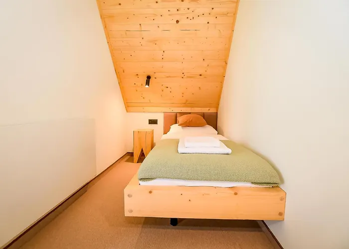 Jaroszowka Z Widokiem Na Gory *