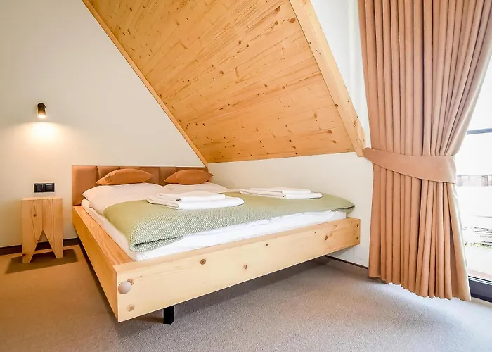 Jaroszowka Z Widokiem Na Gory *