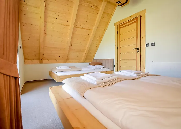 Jaroszowka Z Widokiem Na Gory *