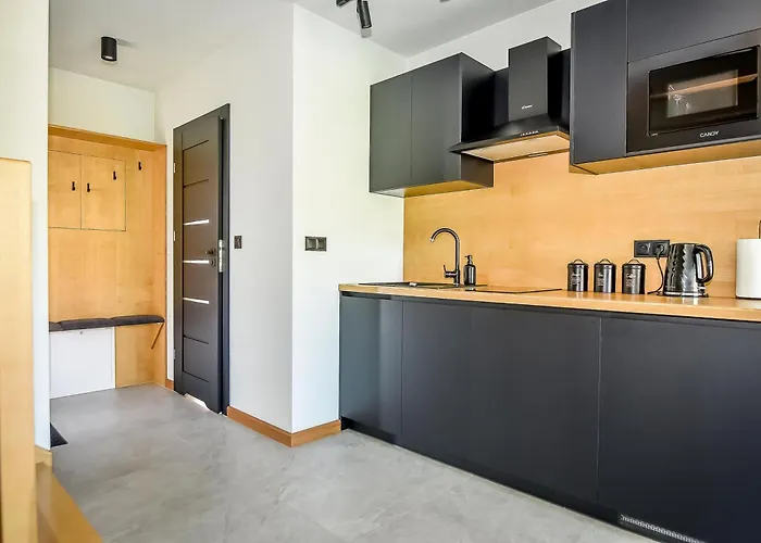 Jaroszowka Z Widokiem Na Gory Zakopane